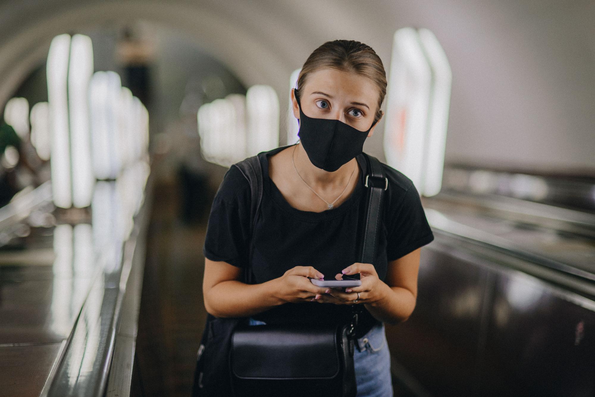 В метро Киева пассажиров шокировало объявление диктора: не были готовы к такому (видео)